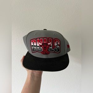 Men's New Era Cap Grey |‎ Black Chicago Bulls 9FIFTY NBA LIMITED EDITION